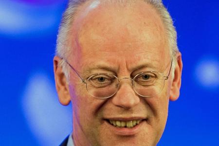 BDR-Präsident Scharping: Schaden für Verband BDR-Präsident Scharping: Schaden für Verband