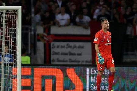 Nach Rot gegen Mathenia: St. Pauli müht sich zum 1:0 gegen Nürnberg Nach Rot gegen Mathenia: St. Pauli müht sich zum 1:0 gegen Nürnberg