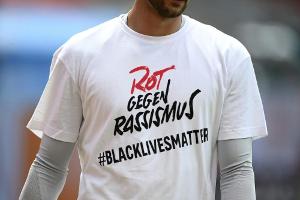 Bayern-Teams mit großer Anti-Rassismus-Aktion