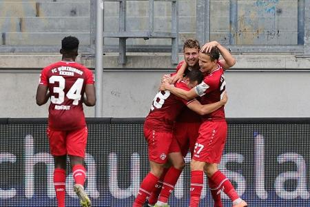 3:0 gegen Chemnitz: Würzburg legt im Aufstiegsrennen vor 3:0 gegen Chemnitz: Würzburg legt im Aufstiegsrennen vor