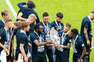 Arminia entschuldigt sich nach Aufstiegsfeier: "Hätte nicht passieren dürfen"