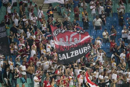 Österreich will ab August Zuschauer in den Stadien erlauben Österreich will ab August Zuschauer in den Stadien erlauben