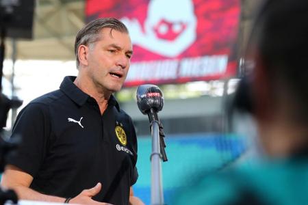BVB verlängert mit Sportdirektor Zorc - WAZ: Favre bleibt BVB verlängert mit Sportdirektor Zorc - WAZ: Favre bleibt