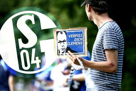 Während der FC Schalke 04 sang- und klanglos mit 0:4 beim SC Freiburg unterging, protestierten Fans der Königsblauen am Woch... Während der FC Schalke 04 sang- und klanglos mit 0:4 beim SC Freiburg unterging, protestierten Fans der Königsblauen am Woch...