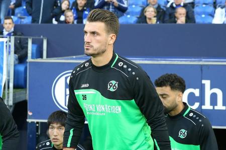 2. Liga: Hannover verabschiedet elf Profis - mit Hintertür 2. Liga: Hannover verabschiedet elf Profis - mit Hintertür