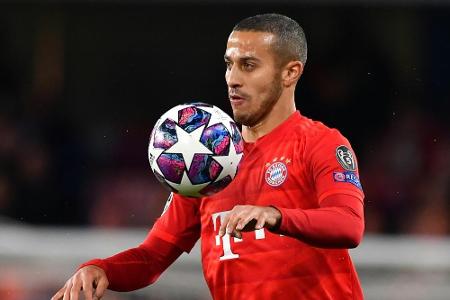 FC Bayern: Thiago fällt nach Leisten-OP aus - Gnabry fit FC Bayern: Thiago fällt nach Leisten-OP aus - Gnabry fit