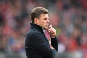Hecking nach HSV-Trennung: "Sehe mich als Erstliga-Trainer"