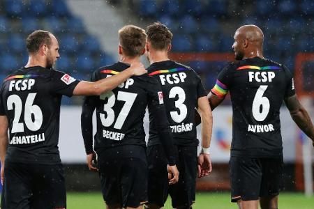 St. Pauli: St. Pauli:
