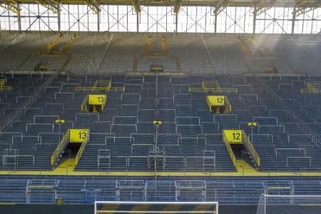 Fußballfans in Stadien? DFL in Gesprächen mit Gesundheitsministerium Fußballfans in Stadien? DFL in Gesprächen mit Gesundheitsministerium