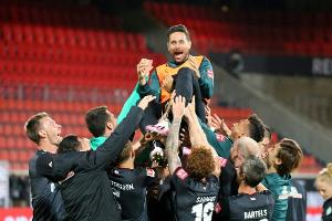 Heidenheimer Chaoten attackieren Bremer Spieler