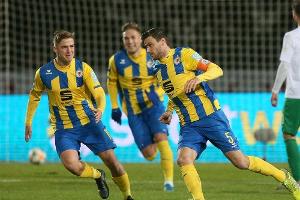 3. Liga: Braunschweig steigt auf - Münster steigt ab