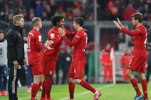 Weiter mit fünf Auswechslungen: IFAB verlängert Regelung bis Sommer 2021