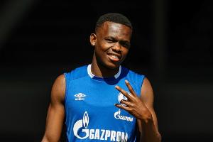 Matondo entschuldigt sich für Foto im BVB-Trikot: "Ich war naiv"