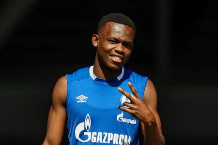Matondo entschuldigt sich für Foto im BVB-Trikot: Matondo entschuldigt sich für Foto im BVB-Trikot:
