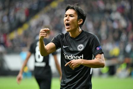 Frankfurts Hasebe erfolgreich am Knie operiert Frankfurts Hasebe erfolgreich am Knie operiert