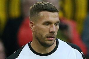 Antalyaspor holt ohne verletzten Podolski Remis in Trabzon