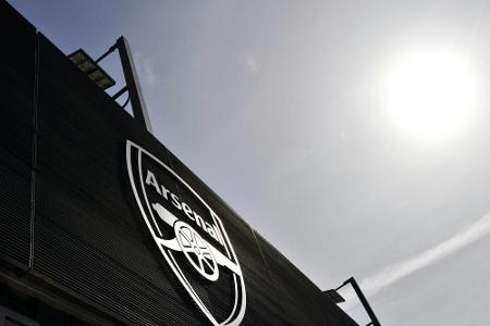 Wegen Corona: Arsenal entlässt 55 Mitarbeiter Wegen Corona: Arsenal entlässt 55 Mitarbeiter