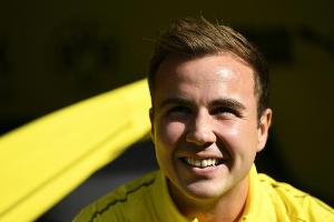 Götze mit NRW-Verdienstorden ausgezeichnet