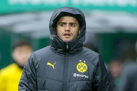 Hat in zweieinhalb Jahren beim BVB überhaupt keine Spuren hinterlassen. Selbst als Rotationsspieler keine Hilfe. Ein Wechsel...