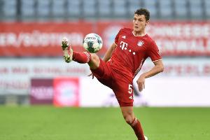 FC Bayern: Pavard kehrt für das Halbfinale in den Kader zurück
