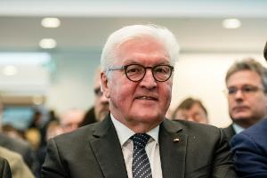 Steinmeier und Söder gratulieren dem FC Bayern