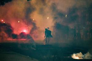 Randale nach Finalniederlage: 148 Festnahmen in Paris