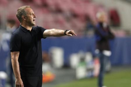 Flick bleibt nach historischer 8:2-Gala am Boden Flick bleibt nach historischer 8:2-Gala am Boden