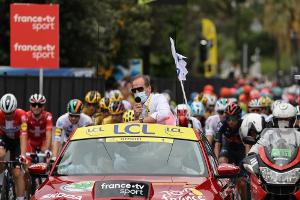 Mit 63 Tagen Verspätung: Tour de France in Nizza gestartet