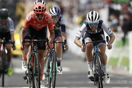Deignan gewinnt Frauenrennen La Course vor Tour-Start Deignan gewinnt Frauenrennen La Course vor Tour-Start