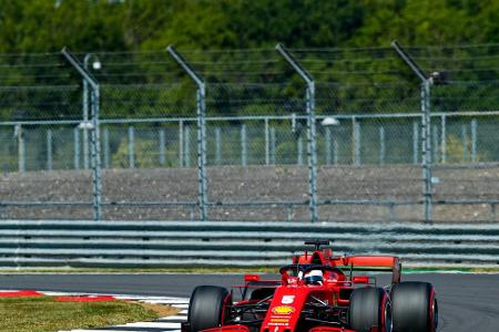 Vettel weiter Mittelmaß, Hülkenberg Vierter - Bestzeit für Hamilton Vettel weiter Mittelmaß, Hülkenberg Vierter - Bestzeit für Hamilton