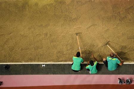 Para-Leichtathletik: Schäfer mit neuem Weitsprung-Weltrekord Para-Leichtathletik: Schäfer mit neuem Weitsprung-Weltrekord