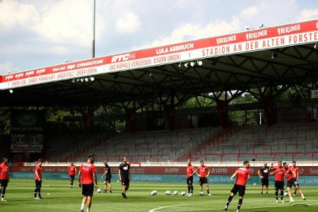 Nach zwei Coronafällen: Düsseldorf steigt wieder ins Training ein Nach zwei Coronafällen: Düsseldorf steigt wieder ins Training ein