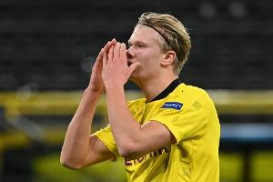Leichte Knieprobleme: BVB in Bielefeld ohne Haaland