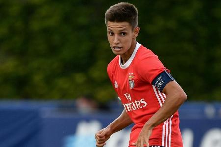 FC Bayern: Talent Tiago Dantas kommt von Benfica - Fein nach Eindhoven FC Bayern: Talent Tiago Dantas kommt von Benfica - Fein nach Eindhoven