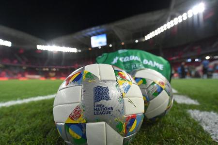 Bergkarabach-Konflikt: UEFA verlegt Nations-League-Spiele Bergkarabach-Konflikt: UEFA verlegt Nations-League-Spiele