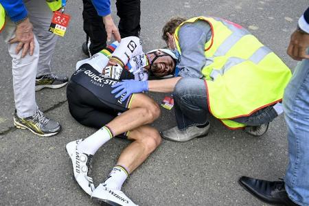 Alaphilippe nach Sturz erfolgreich operiert Alaphilippe nach Sturz erfolgreich operiert