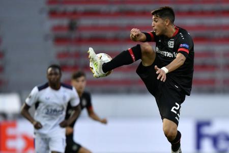 Bayer wieder mit Palacios Bayer wieder mit Palacios