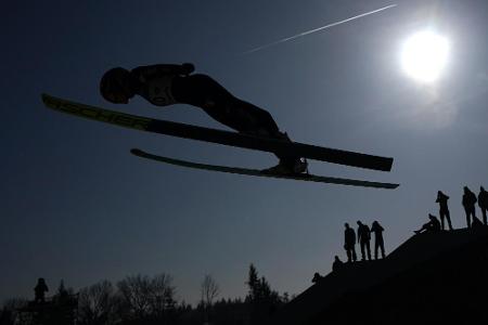 Skispringen: Frauen-Weltcup in Hinterzarten wegen Problemen bei Schanzen-Bau abgesagt Skispringen: Frauen-Weltcup in Hinterzarten wegen Problemen bei Schanzen-Bau abgesagt