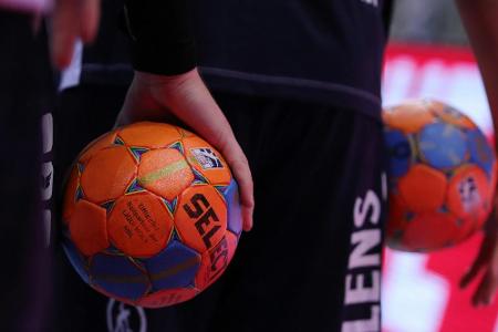 Handball: Flensburg und Bergischer HC weiter ungeschlagen Handball: Flensburg und Bergischer HC weiter ungeschlagen