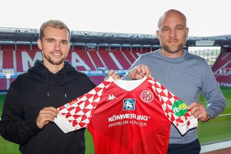 Mainz verpflichtet Österreicher Stöger Mainz verpflichtet Österreicher Stöger