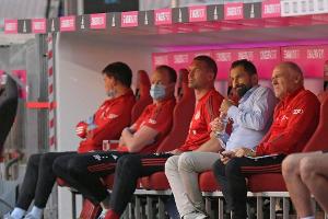 kicker: Auch Bayern-Mitarbeiter positiv auf Corona getestet