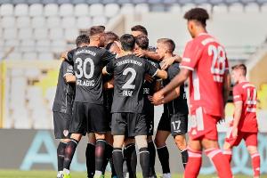 3. Liga: Türkgücü ärgert Meister Bayern II - Kauczinski: "War geil"