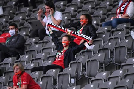 DFB-Pokal: Leverkusen erstmals wieder vor Zuschauern DFB-Pokal: Leverkusen erstmals wieder vor Zuschauern