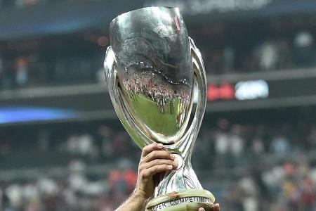 UEFA hält trotz Ungarns Grenzschließung an Supercup fest UEFA hält trotz Ungarns Grenzschließung an Supercup fest