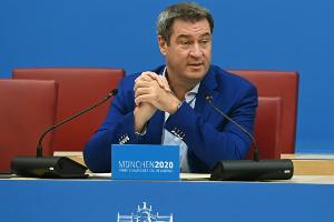 "Genau überlegen": Söder warnt erneut vor Supercup-Reise