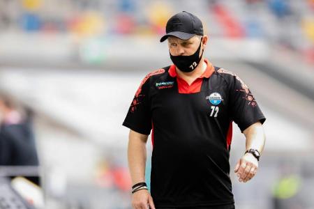 0:1 in Kiel: Fehlstart für Bundesliga-Absteiger Paderborn 0:1 in Kiel: Fehlstart für Bundesliga-Absteiger Paderborn