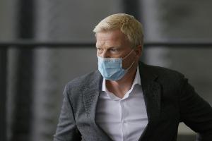 FC Bayern: Kahn bei Alaba "sehr optimistisch"