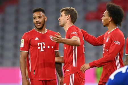 Mit Gnabry-Dreierpack: Bärenstarke Triple-Bayern zerlegen hilflose Schalker