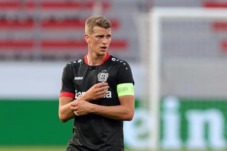 Lars Bender gibt Kapitänsbinde bei Bayer ab - Aranguiz Nachfolger Lars Bender gibt Kapitänsbinde bei Bayer ab - Aranguiz Nachfolger