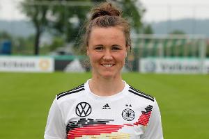 Hegering schießt Bayern zum Sieg gegen Freiburg